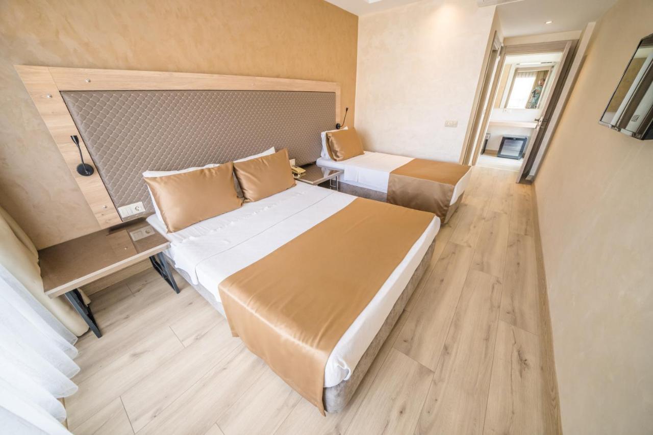 Point Beach Hotel มาร์มาริส ภายนอก รูปภาพ